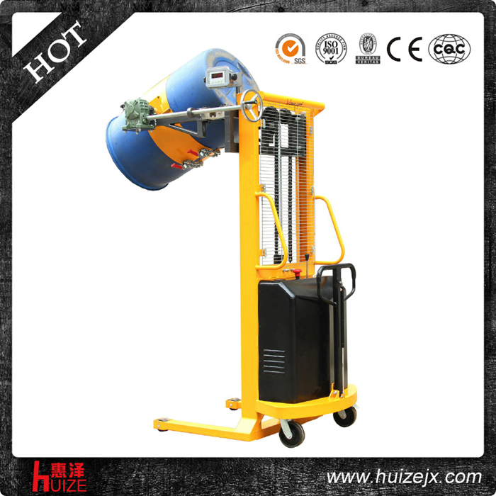 HZFSDSSQ-11稱重半電動(dòng)手翻轉(zhuǎn)油桶車(chē)(全抱夾)1 HZFSDSSQ-11稱重半電動(dòng)手翻轉(zhuǎn)油桶車(chē)(全抱夾)1
